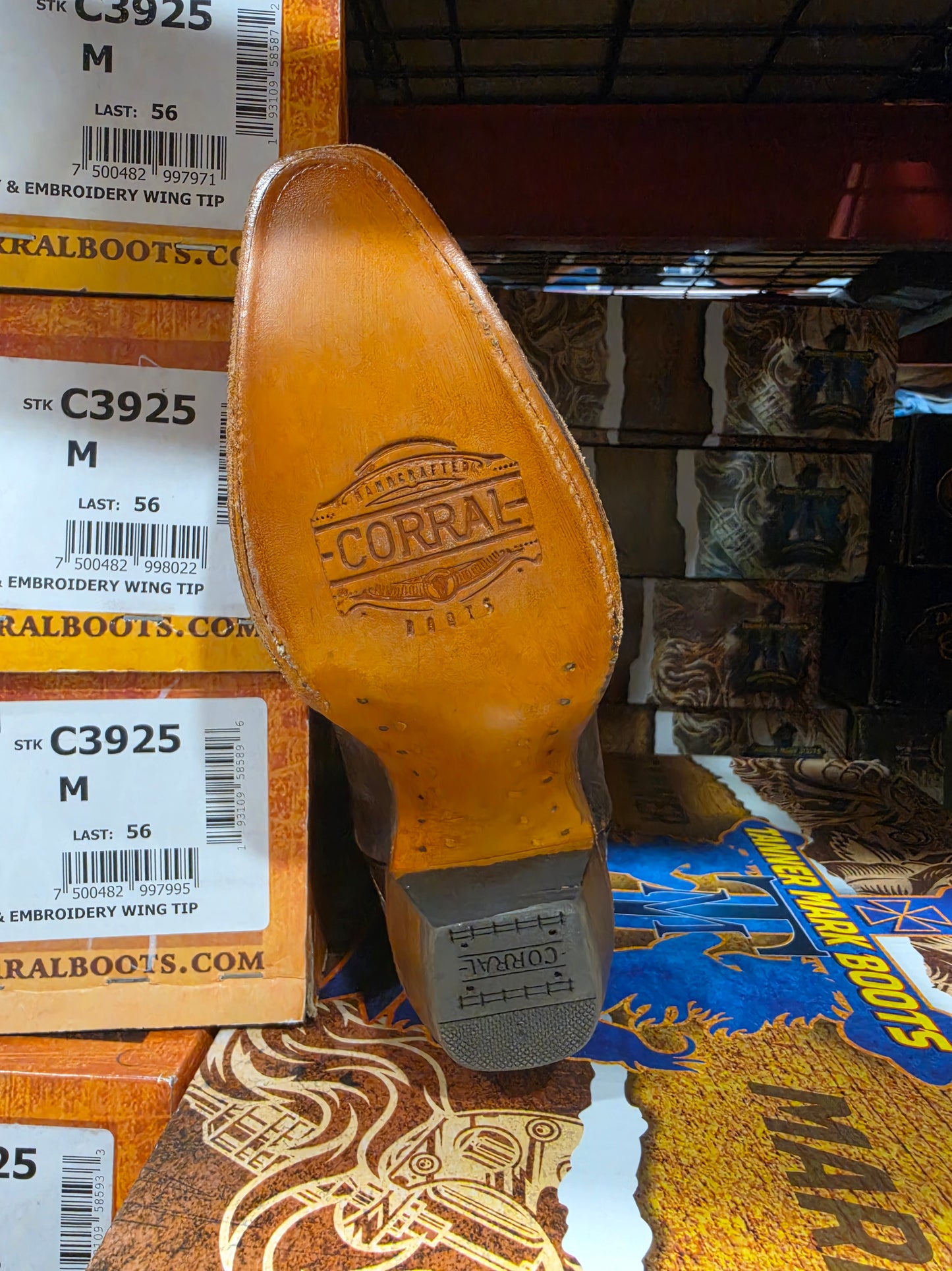 Corral lady's snip toe inlay & embroidery