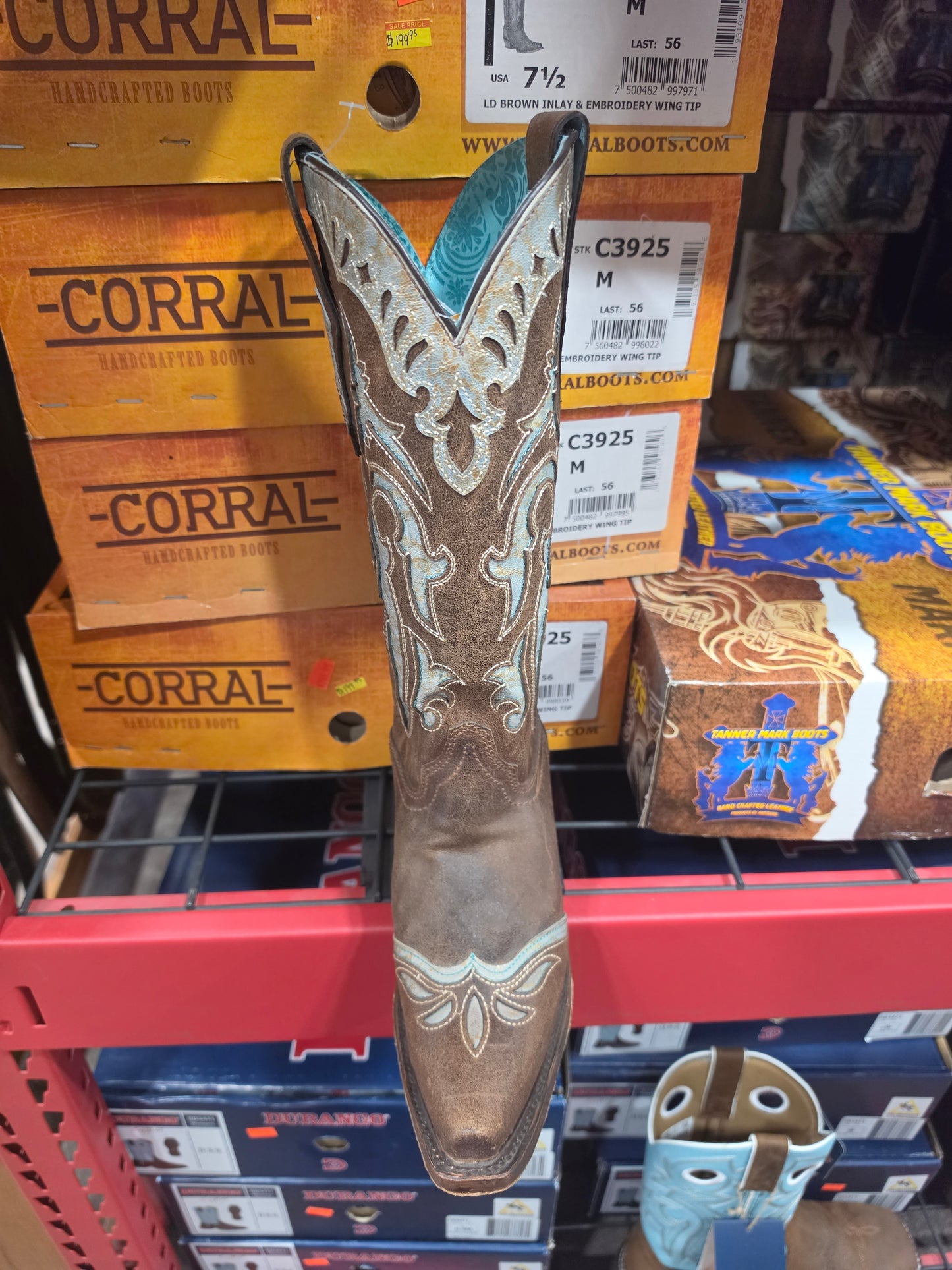Corral lady's snip toe inlay & embroidery