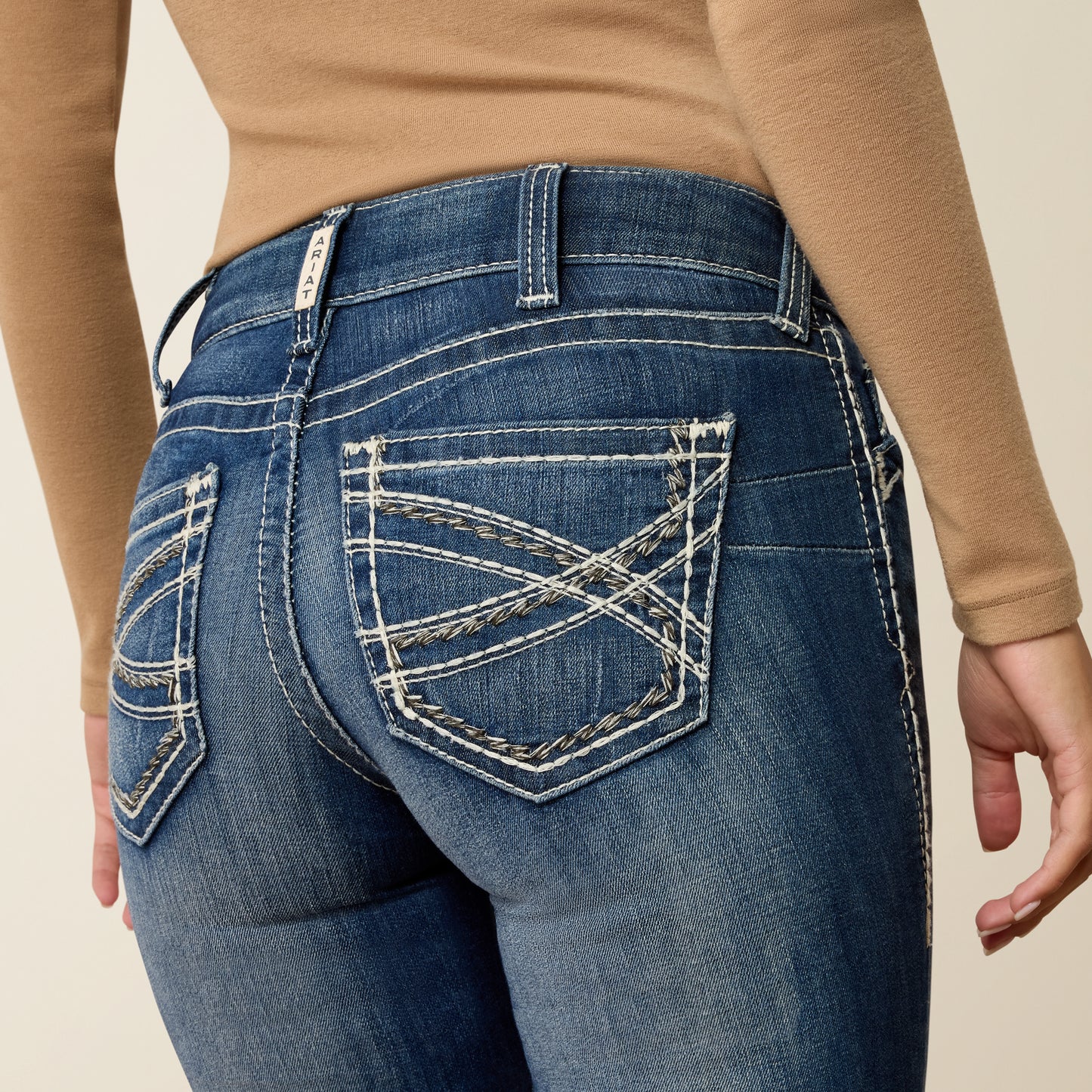 Ariat women's R.E.A.L. Mid Rise Stretch Entwined Boot Cut Jean