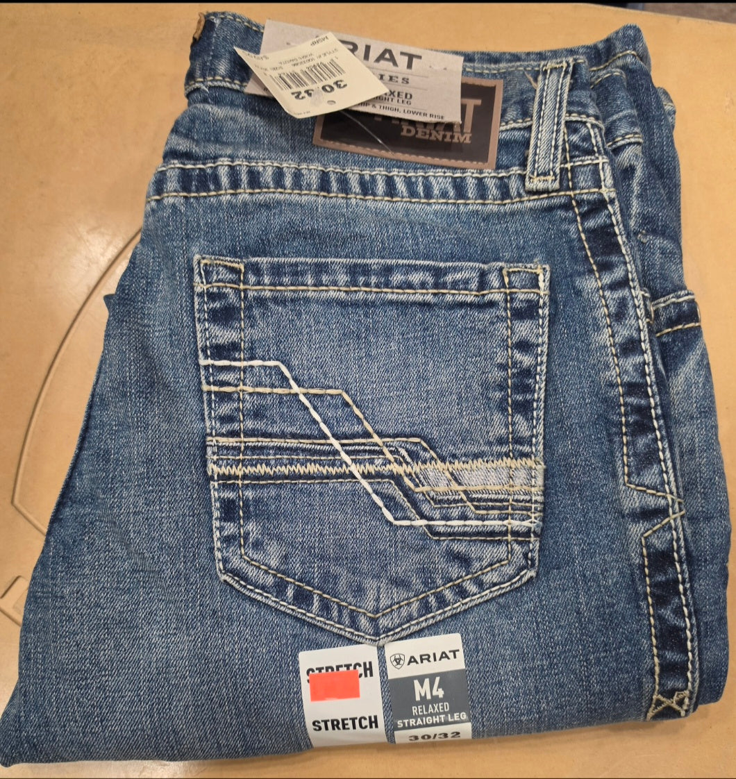 Ariat m4 relaxed straight leg DAKOTA