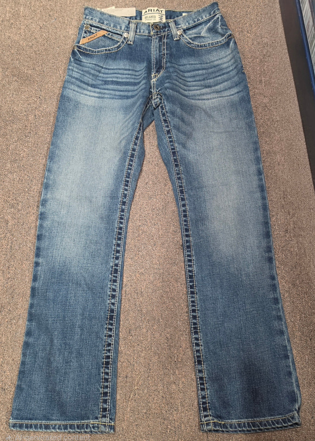 Ariat m4 relaxed straight leg DAKOTA