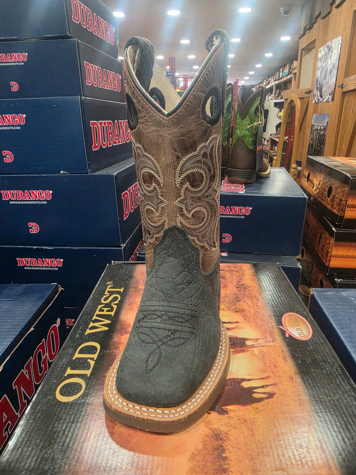 Old West Unisex Kids' Broad Square Toe Boots